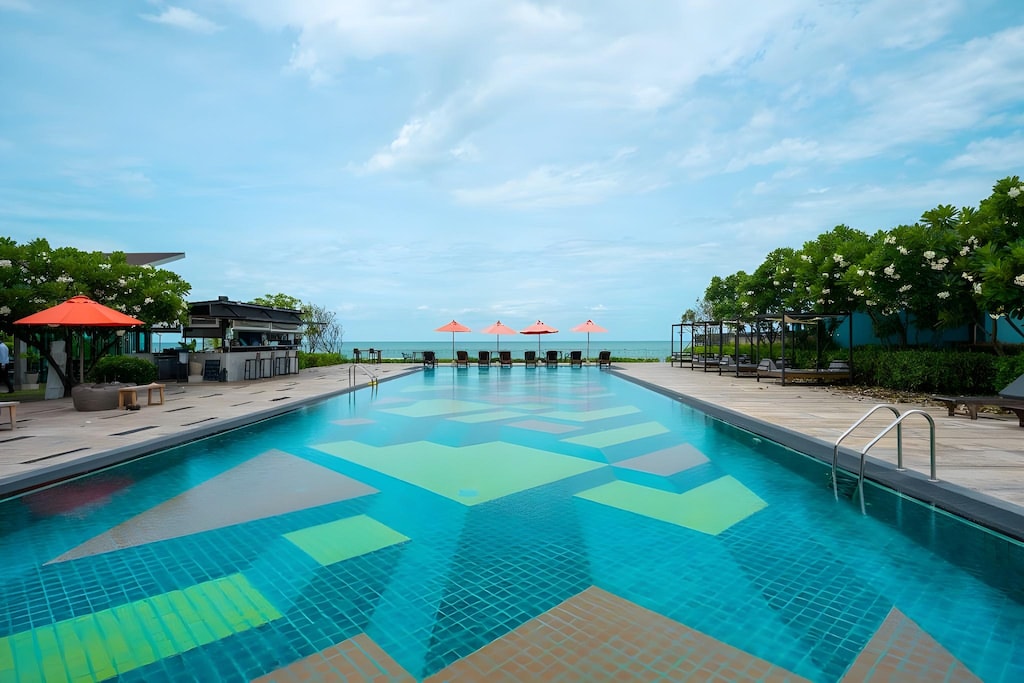 Discover luxury Villas in Hua Hin / Cha-am, Thailand